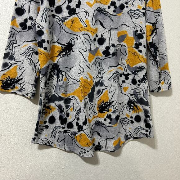 Shana Graphic Top Women Small Gray Yellow Knit Horse Print Cozy Soft Western - Picture 3 of 8